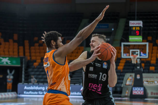 确保每一位 确保每一位